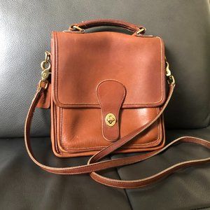 COACH British Tan Leather Vintage Station Bag 5130